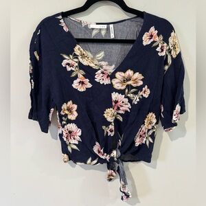 LUQ Floral V-Neck Blouse with Tie Front Size XS